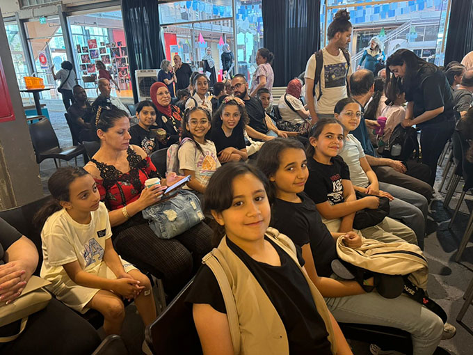 فوز لوحات فنيّة طلابية من مدرسة أجيال في معرض الفنون- يافا